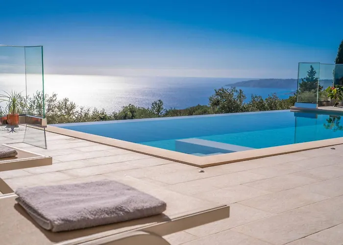 Andriana Villa